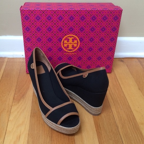 ⬇️TORY BURCH 'Majorca' Platform Peep Toe Wedges - Picture 5 of 8